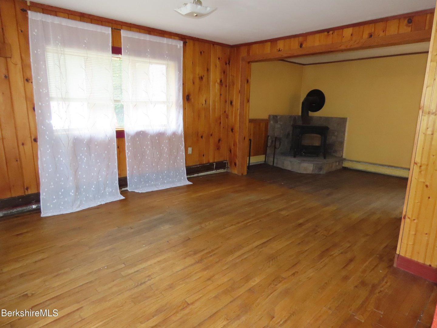 450 River Rd Photo 20