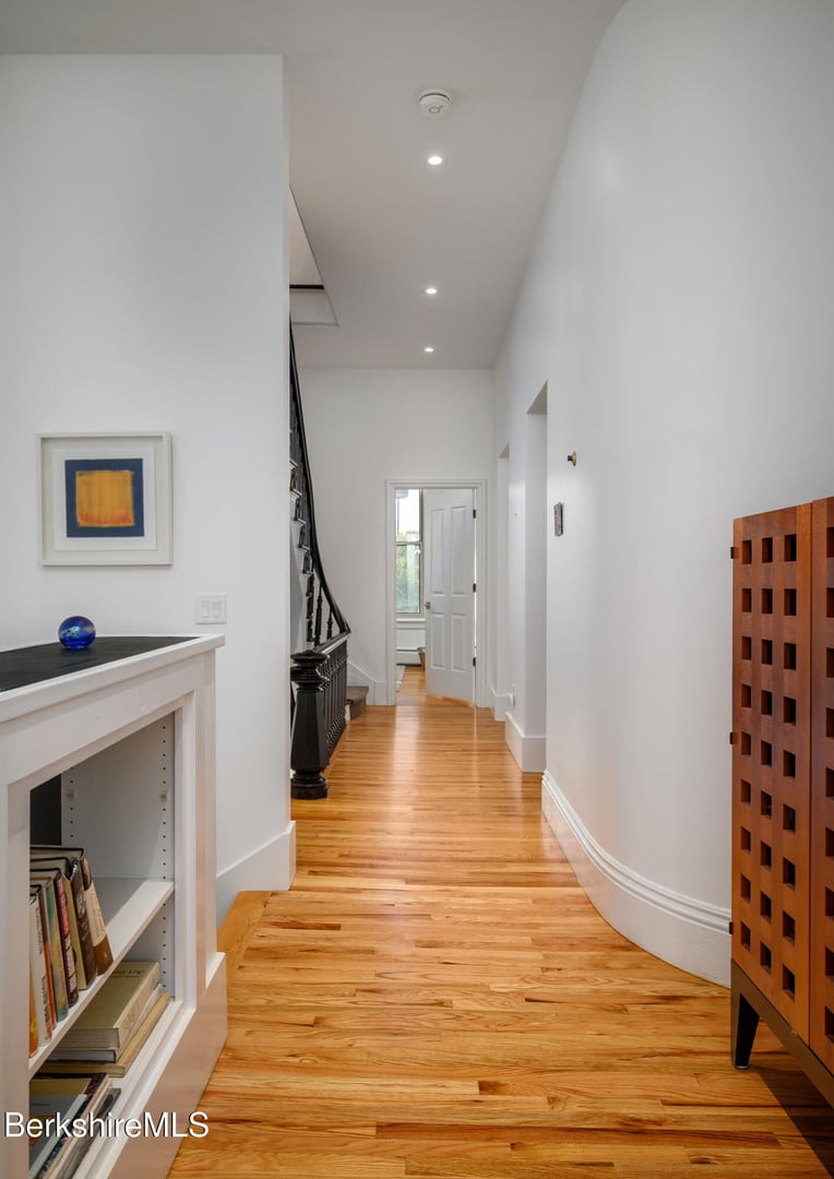 32 Holden St #32 Photo 5