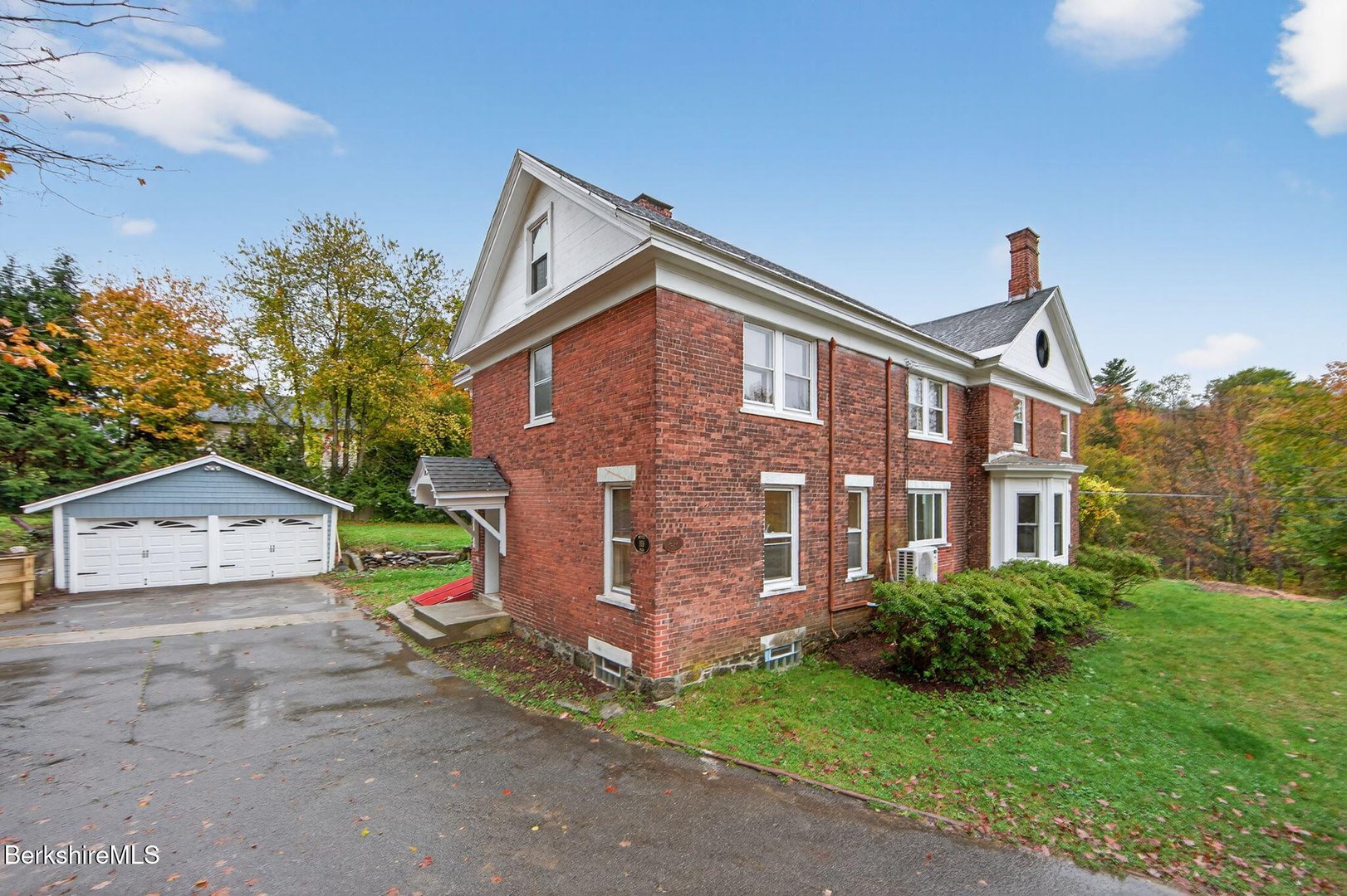 103 Holmes Rd Photo 1