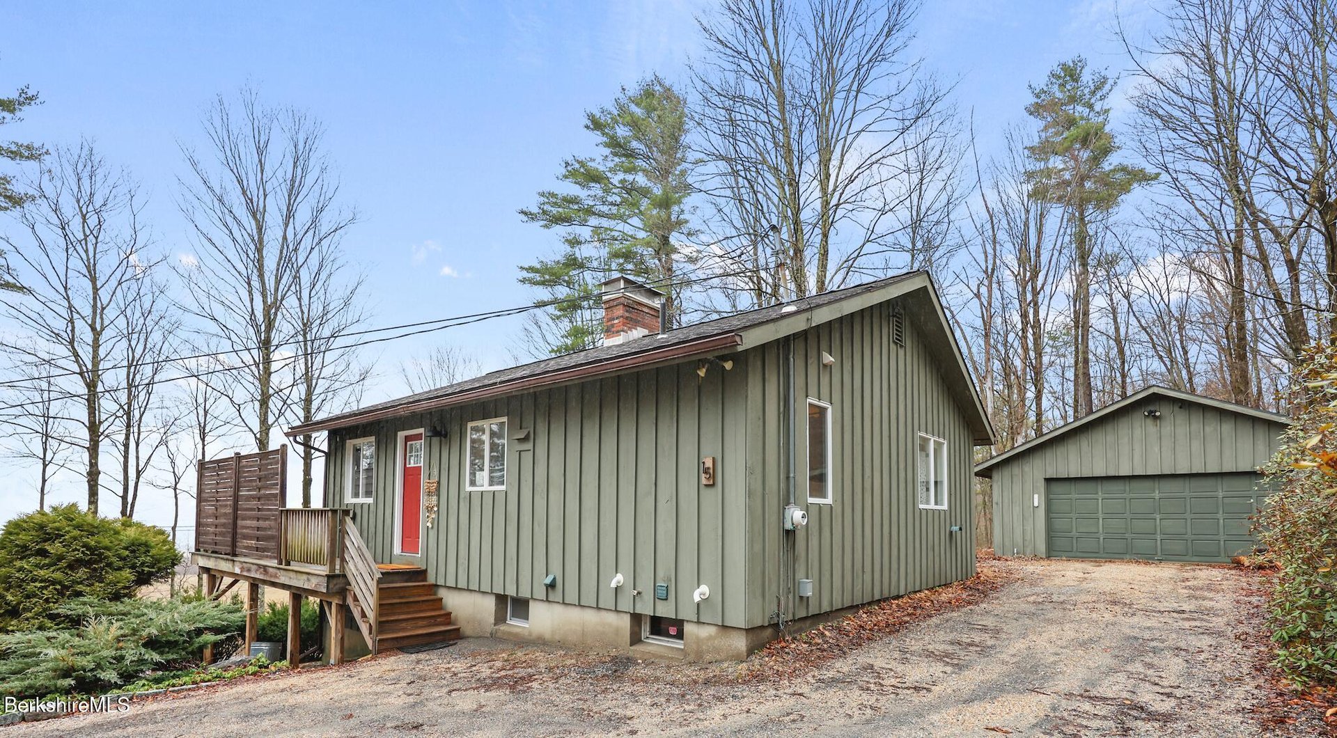 15 Reservoir Rd Photo 3