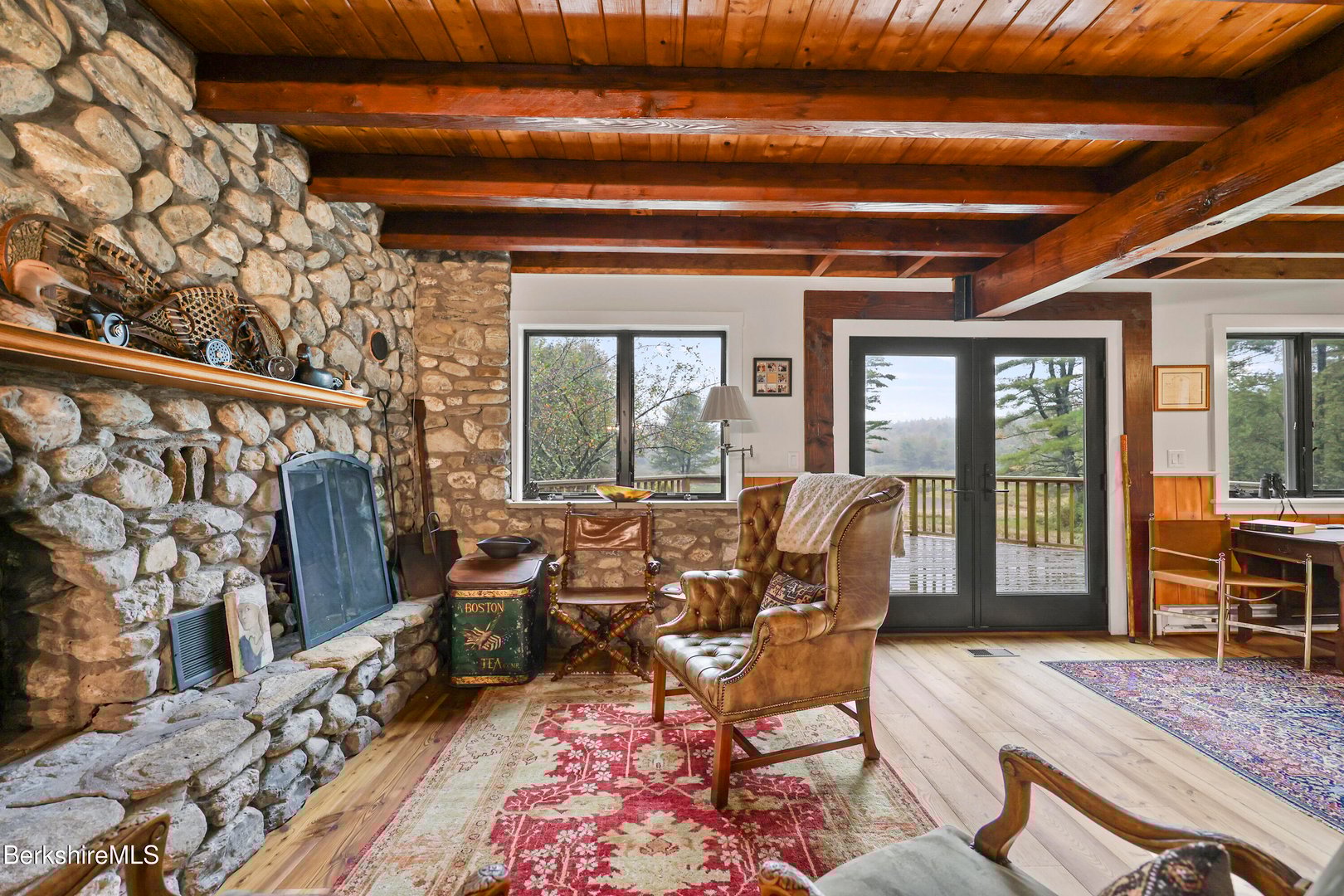 327 Chester Rd Photo 12