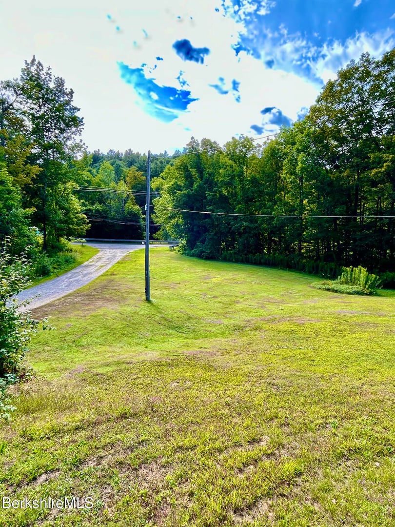 3258 Main St Photo 7