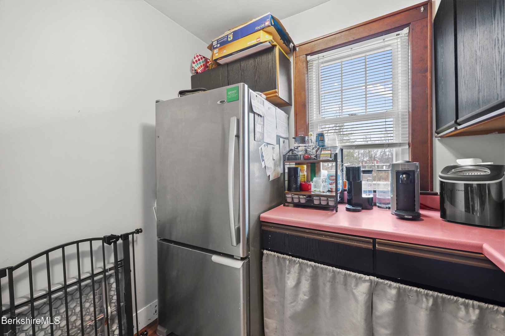 68 Church St Photo 15