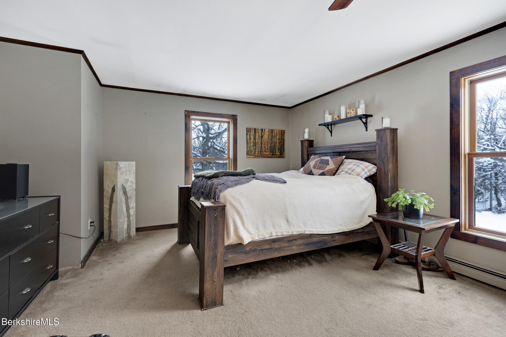 593 Woodmere Rd Photo 17