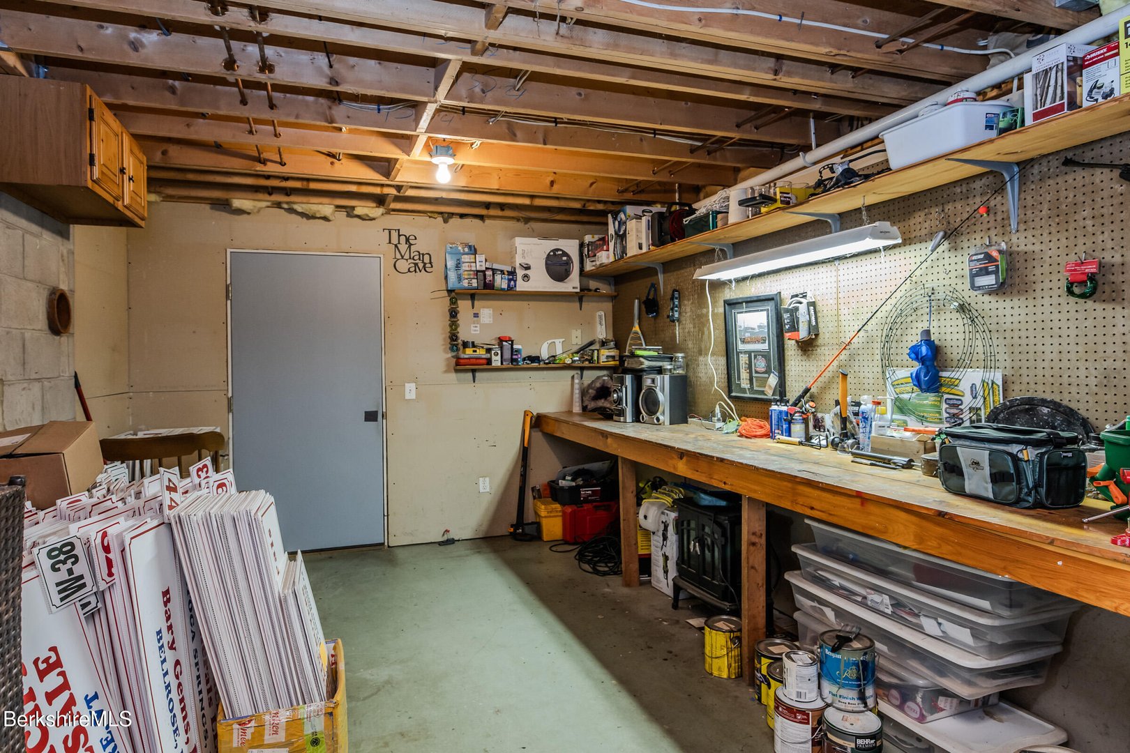 593 Woodmere Rd Photo 27