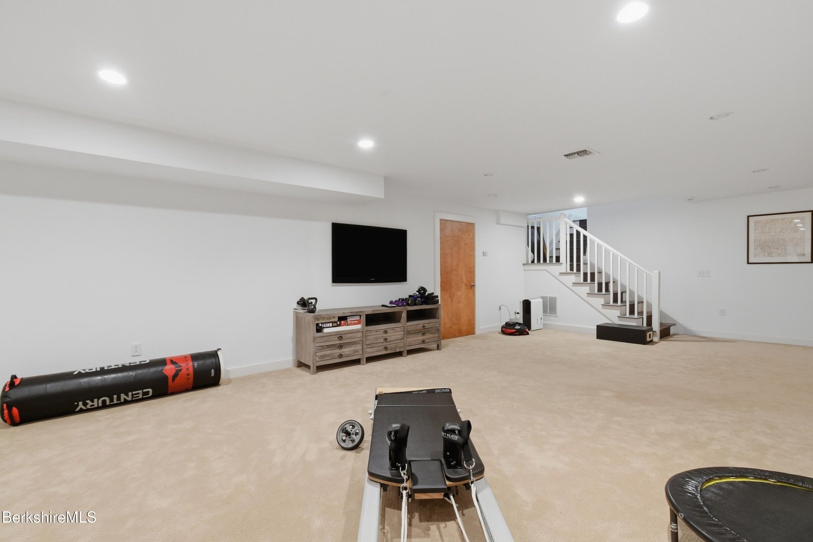 136 Mallery Rd Photo 77