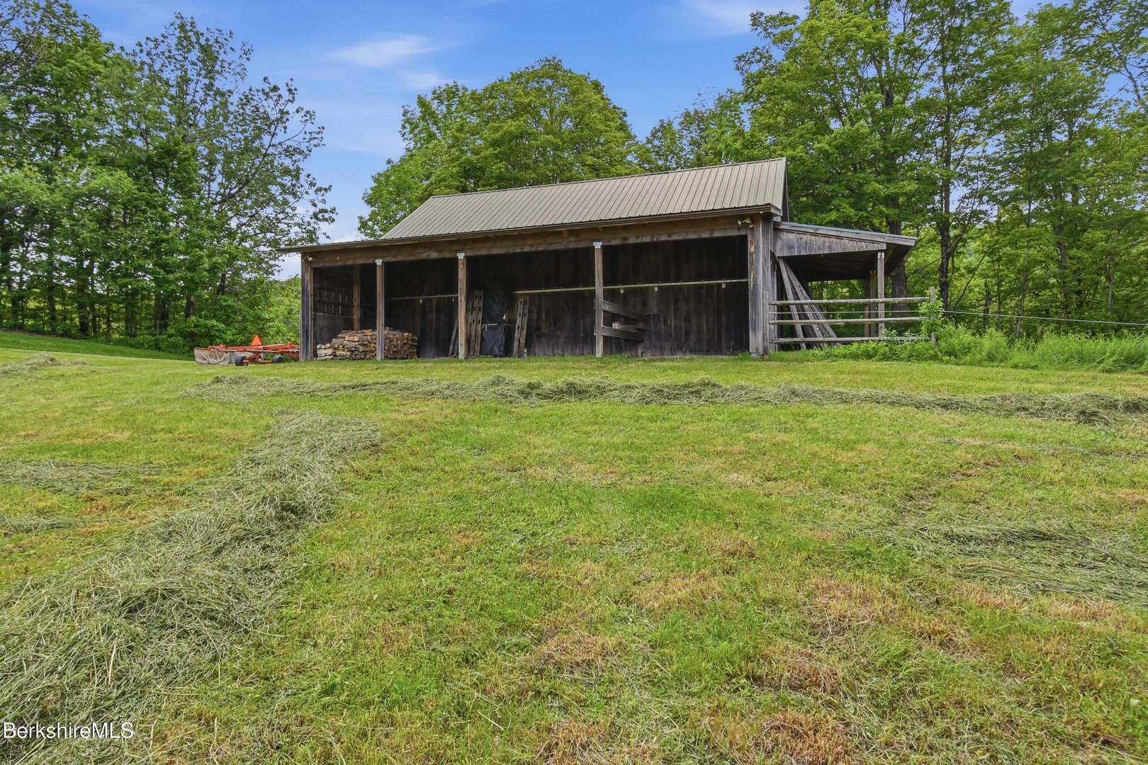 136 Mallery Rd Photo 88