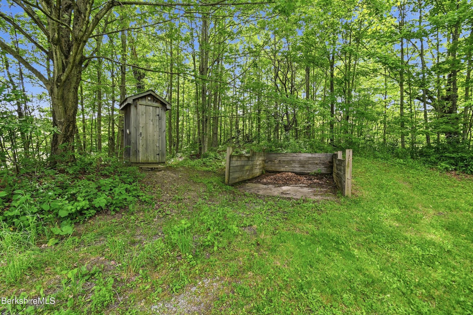 136 Mallery Rd Photo 73