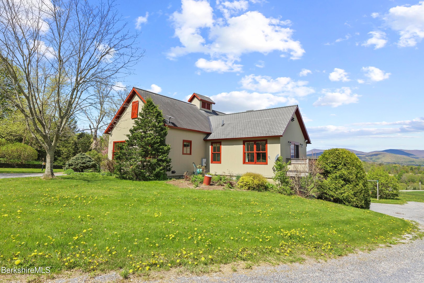 821 Pattison Rd Photo 5