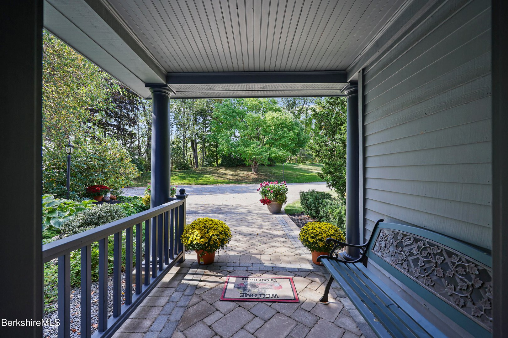 60 Old Cheshire Rd Photo 7