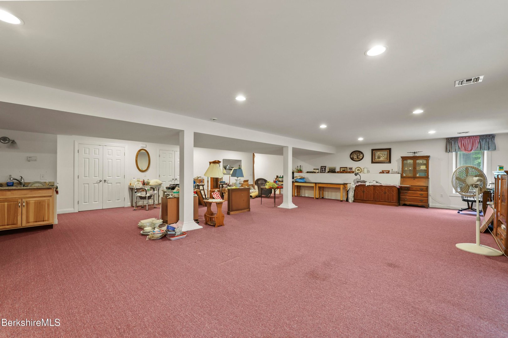 275 Pine Cone Ln Photo 32