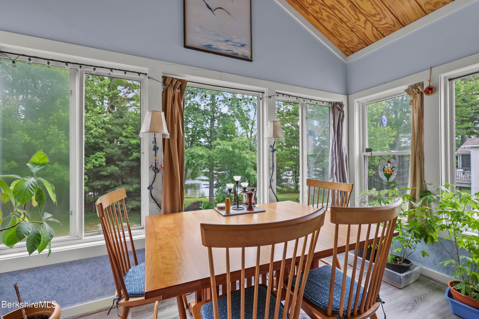 275 Pine Cone Ln Photo 16