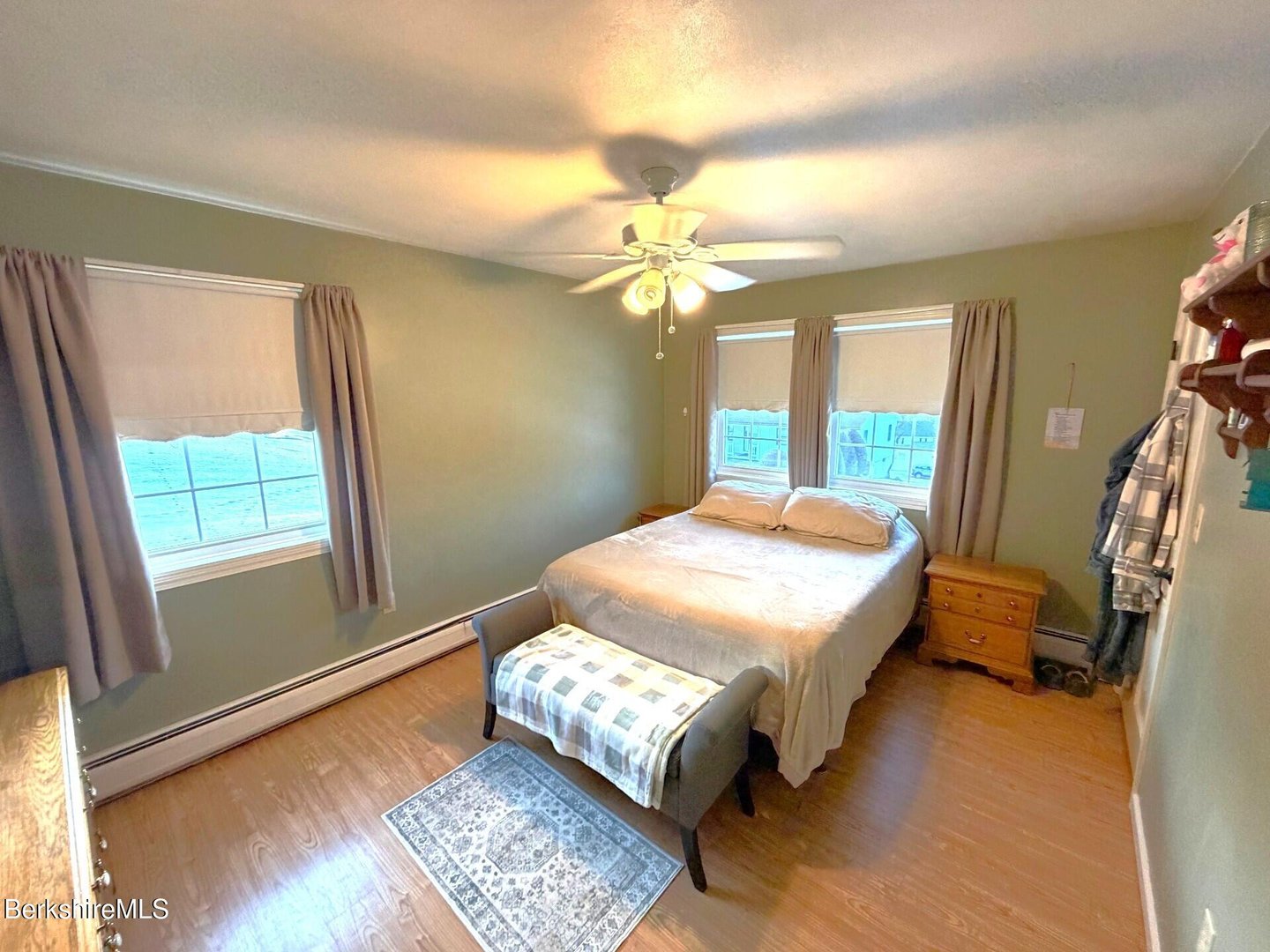 8 Country Rd Photo 22