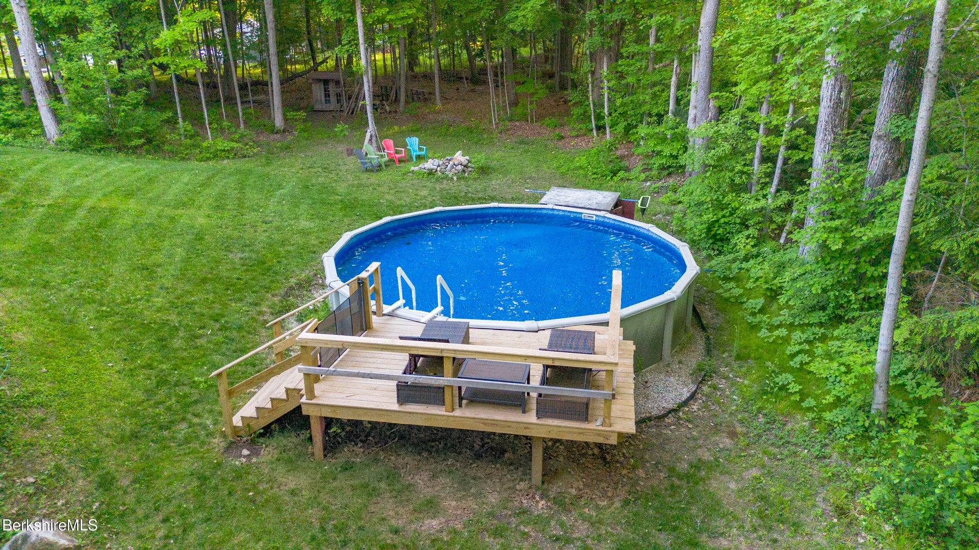 15 Cone Ave Photo 25