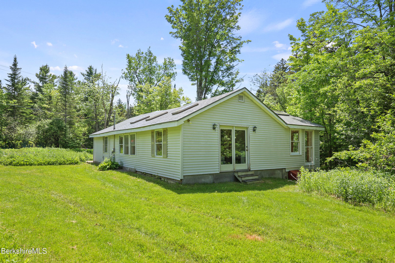 30 Jackson Rd Photo 28