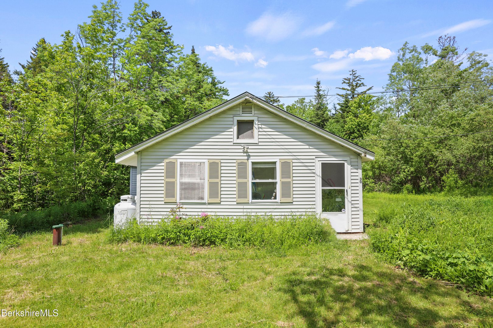 30 Jackson Rd Photo 4
