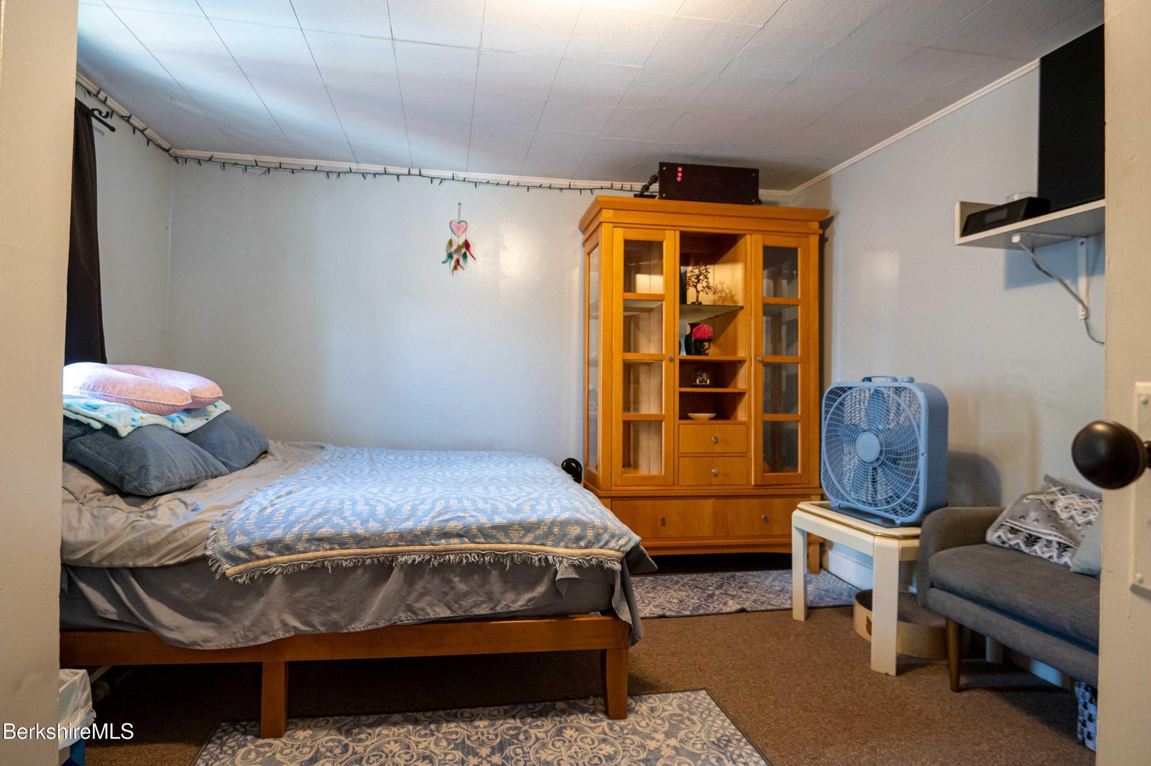 1057 Main St Photo 40