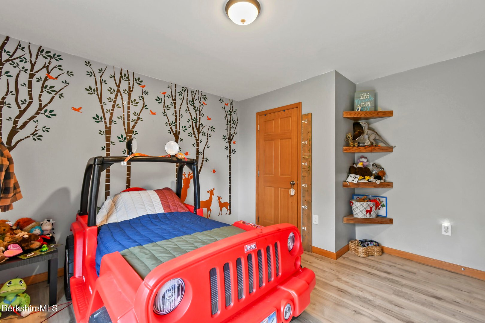 230 Curran Rd Photo 38