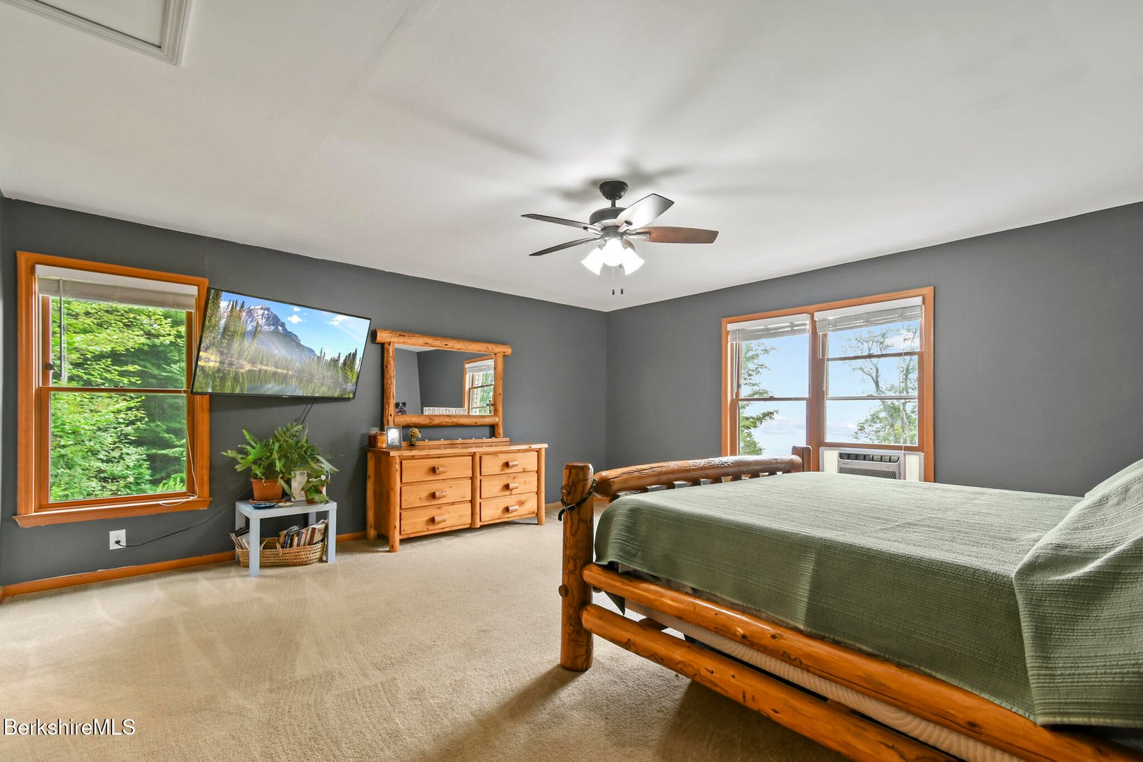 230 Curran Rd Photo 28