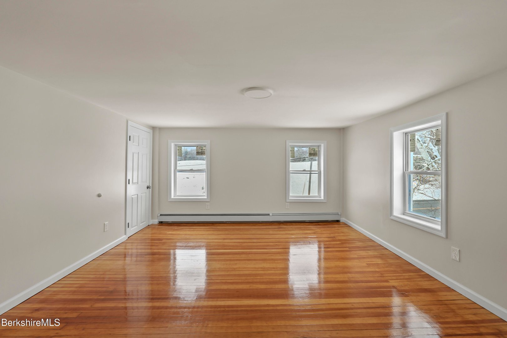 738 River Rd Photo 38