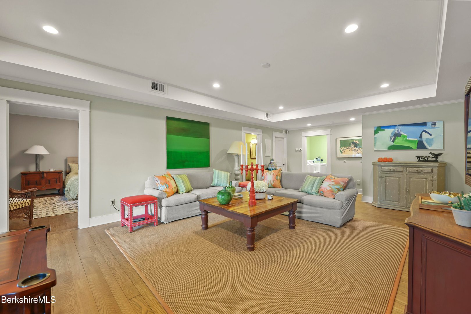 201 Stratford Rd Photo 47