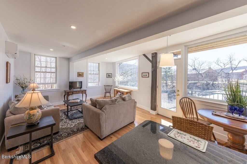 10 Deerfield Ave  #5 Photo 5