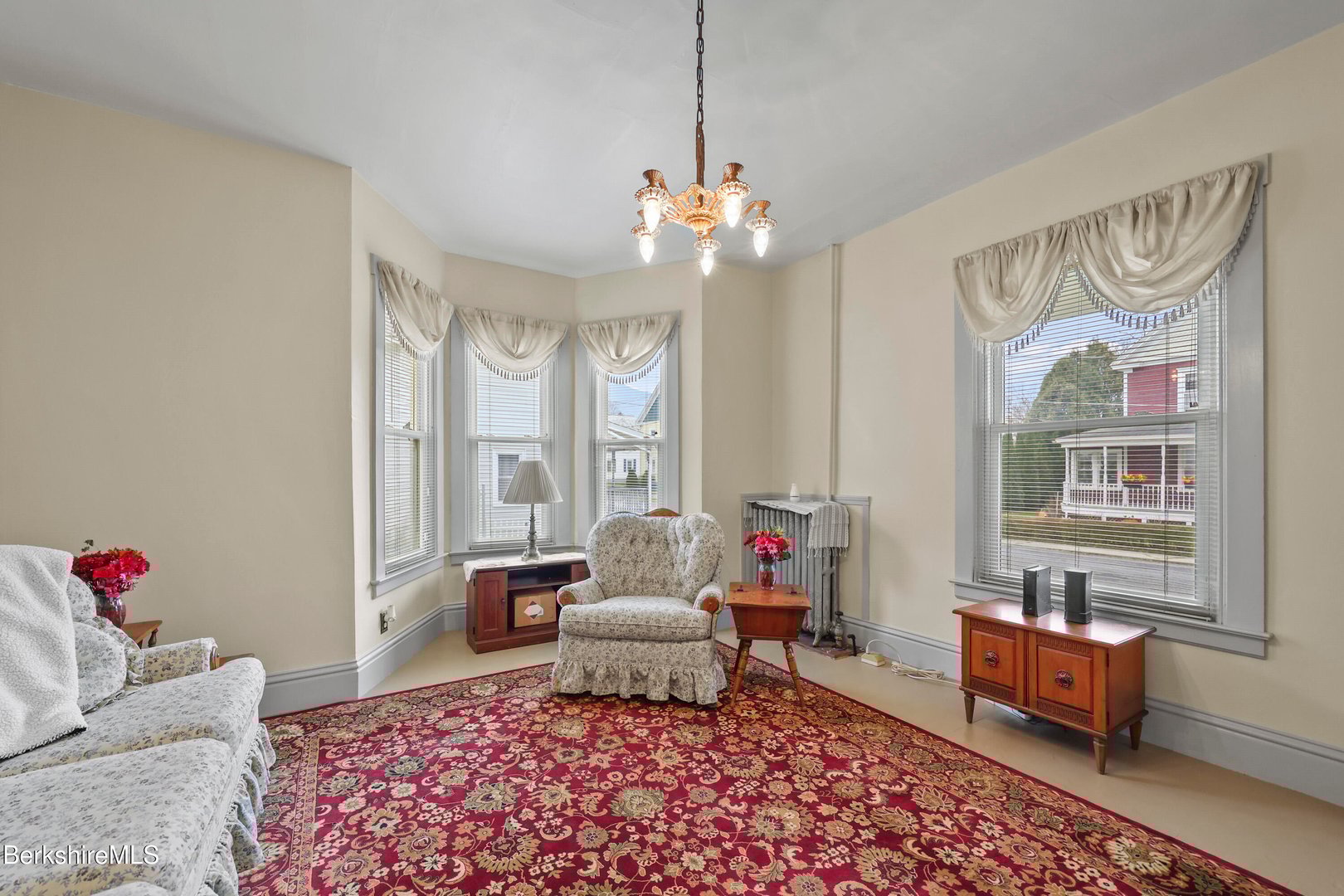 34 Goodrich St Photo 13