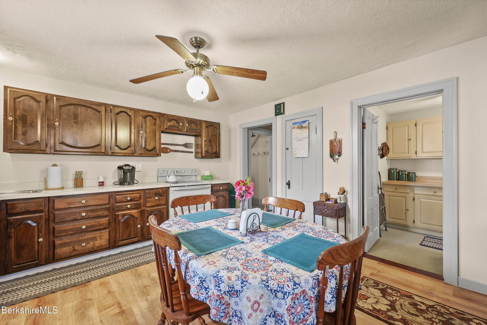 34 Goodrich St Photo 18