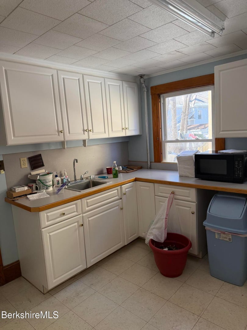 85 Church St Photo 8