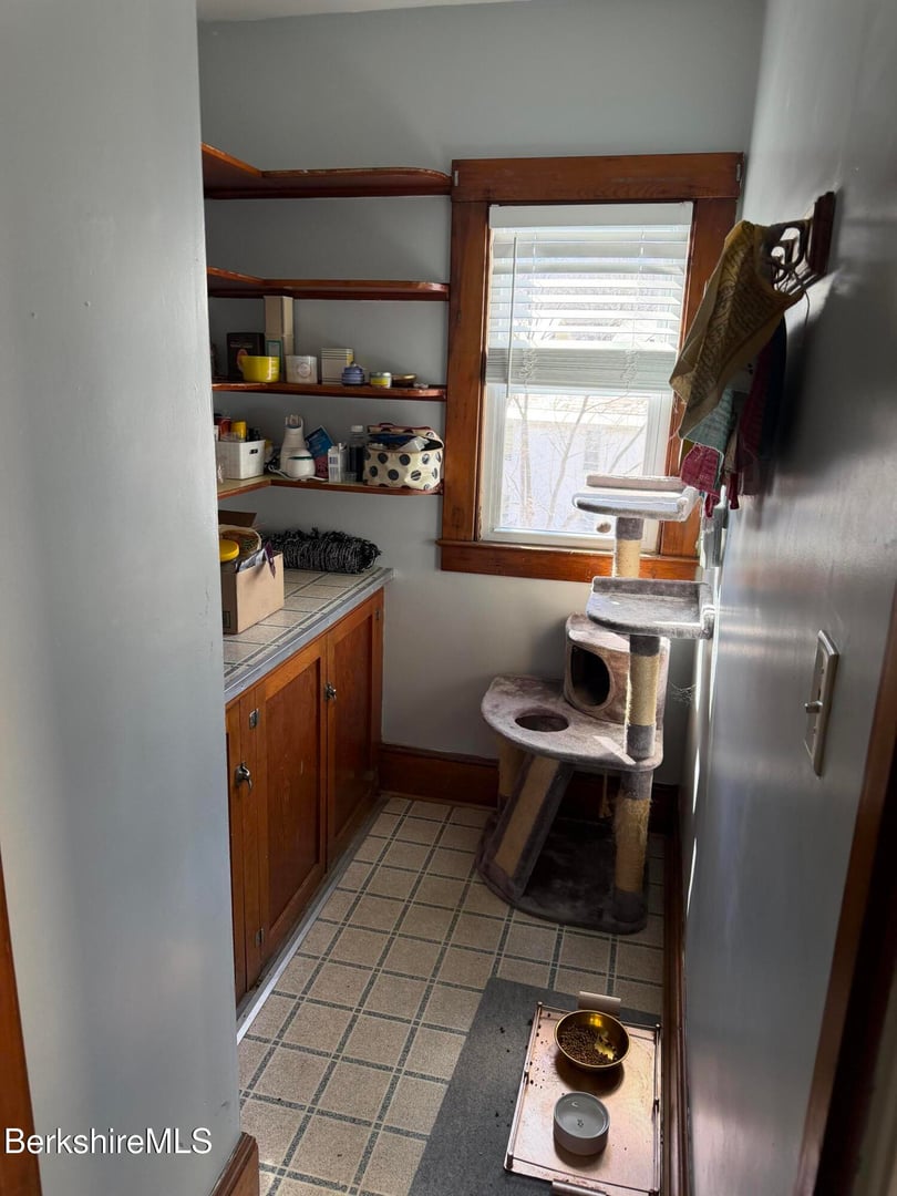 85 Church St Photo 13