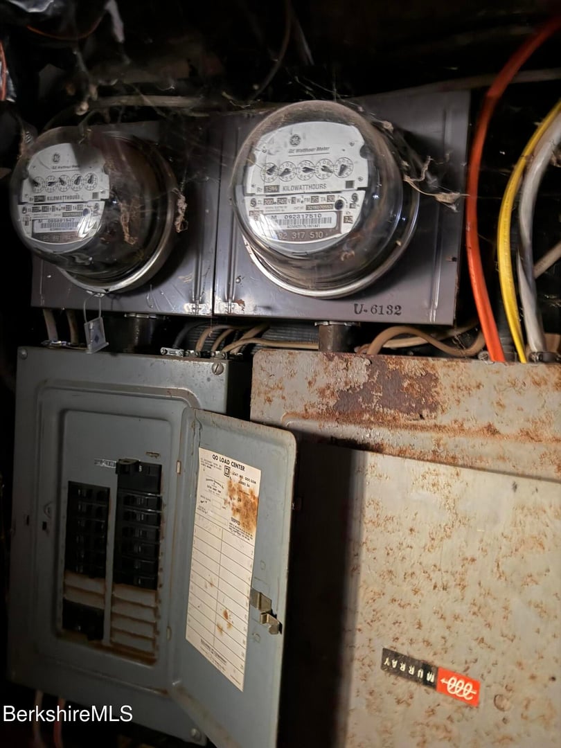 85 Church St Photo 20