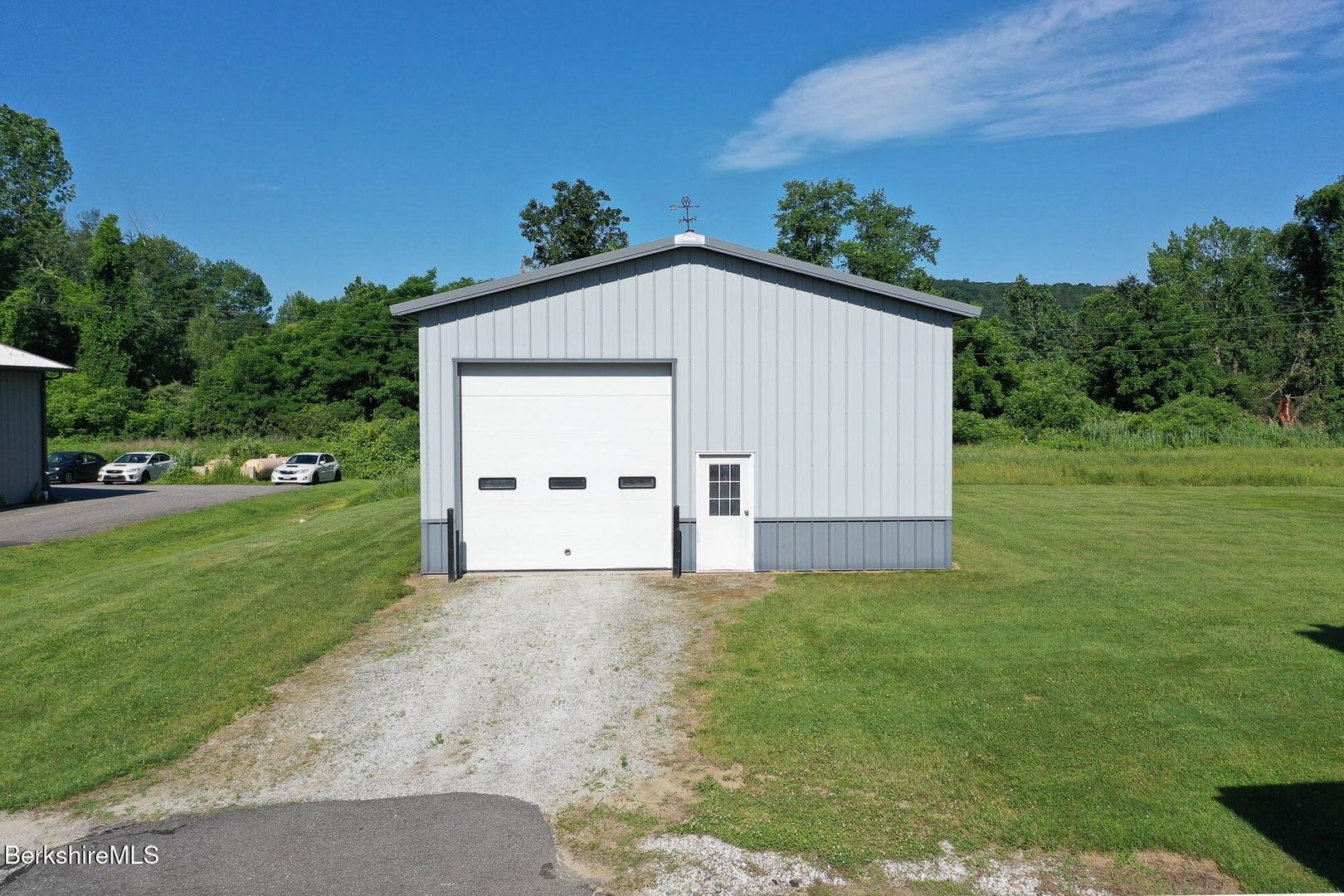 1955 N Main St Photo 21