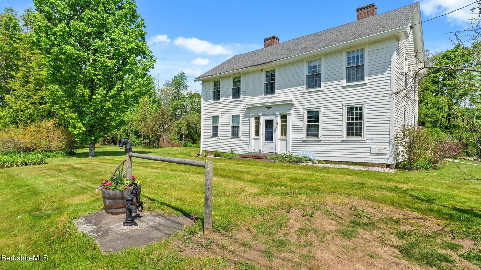 163 Cleveland Rd Photo 3