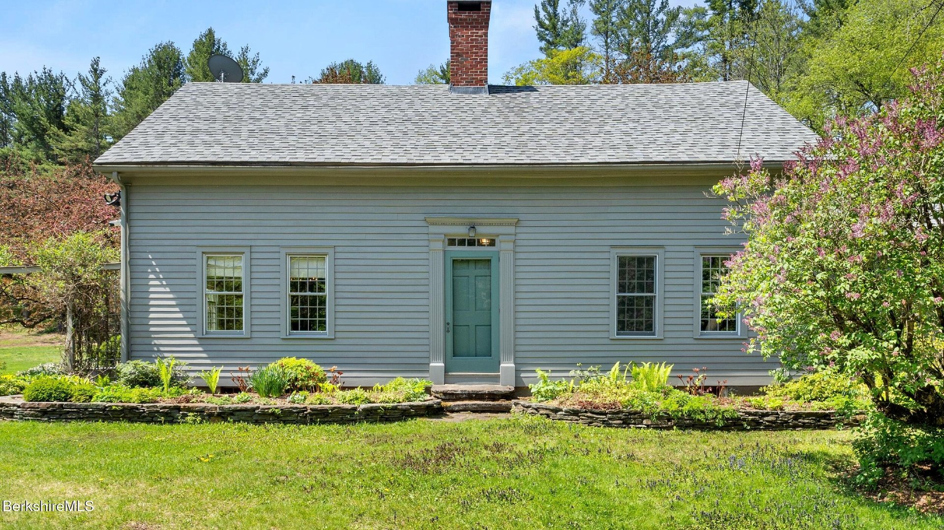 58 River Rd Photo 2