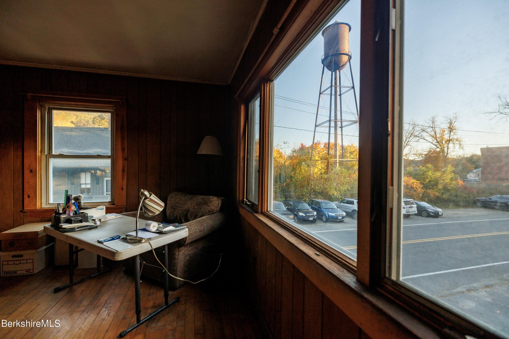 163 Front St Photo 11