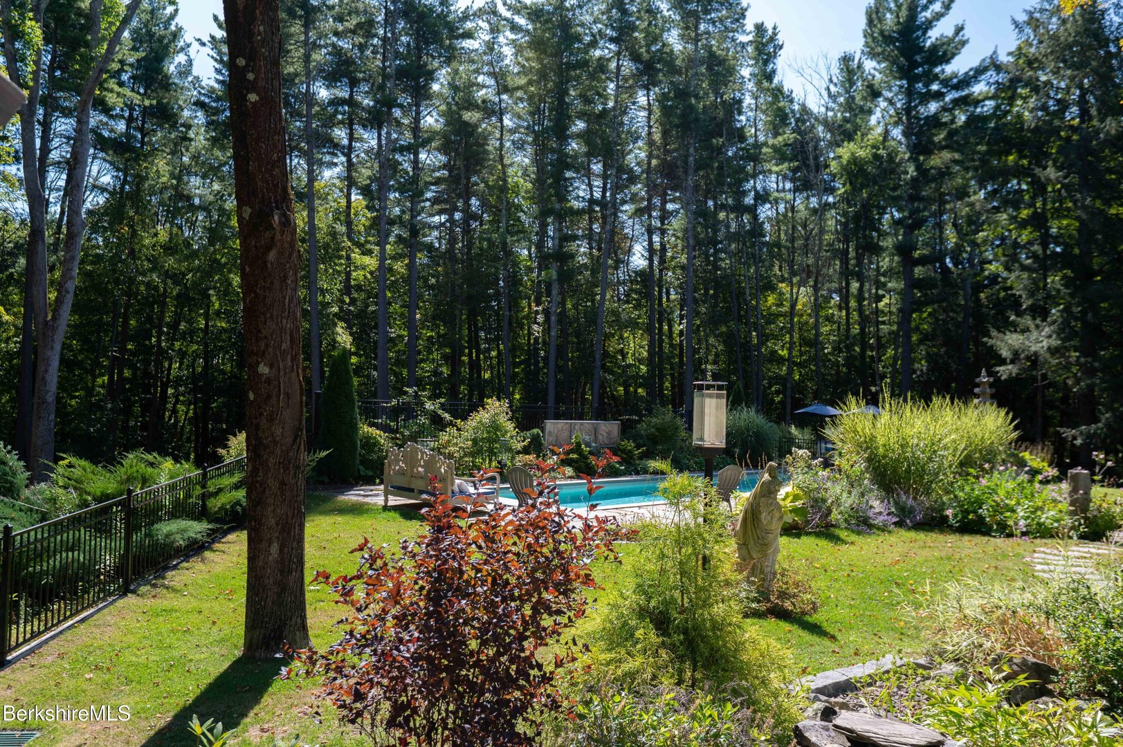 71 & 73 Blunt Rd Photo 13