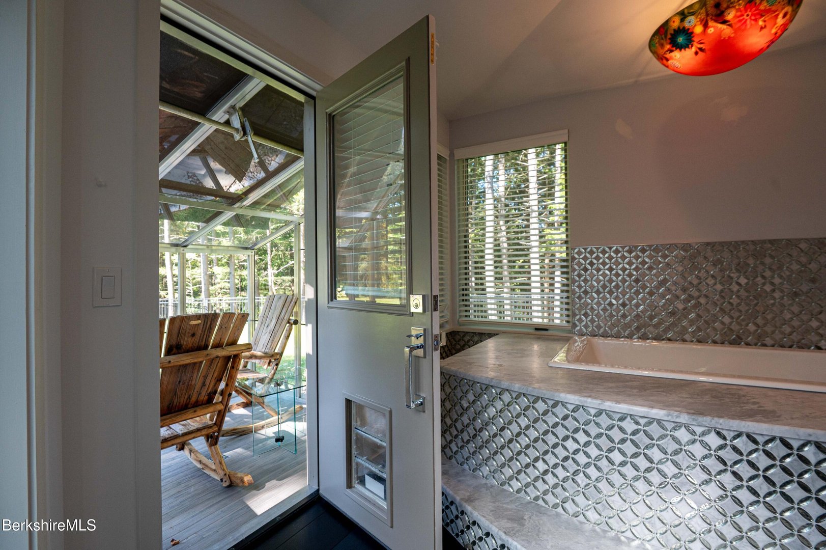 71 & 73 Blunt Rd Photo 22