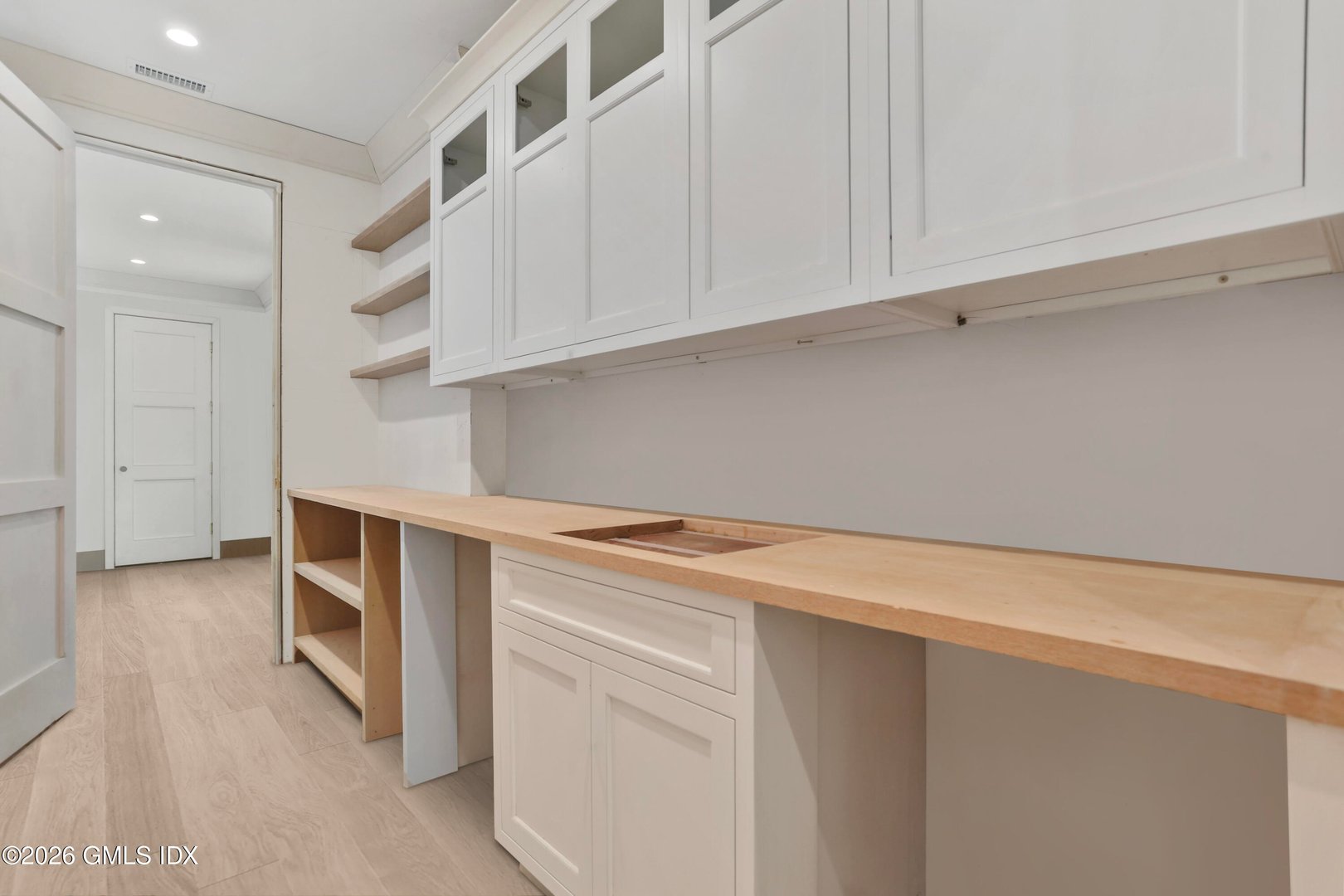 112 Sheephill Road Photo 9