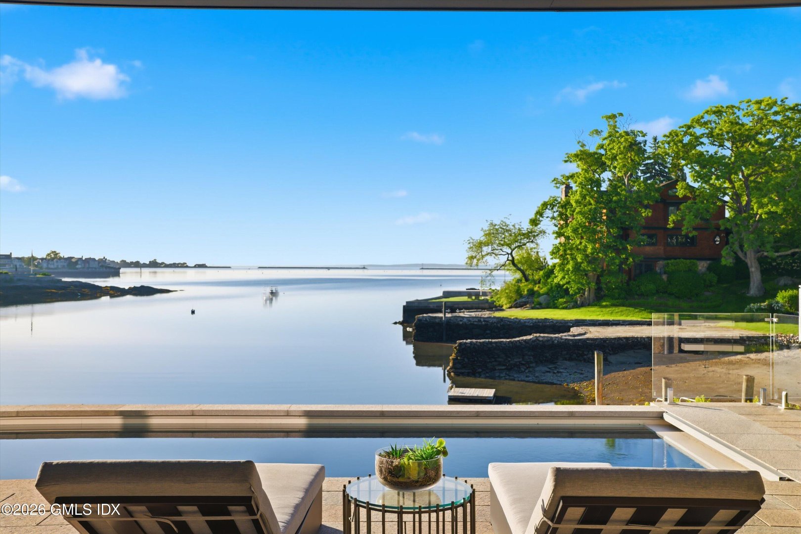 58 Shore Road Photo 3