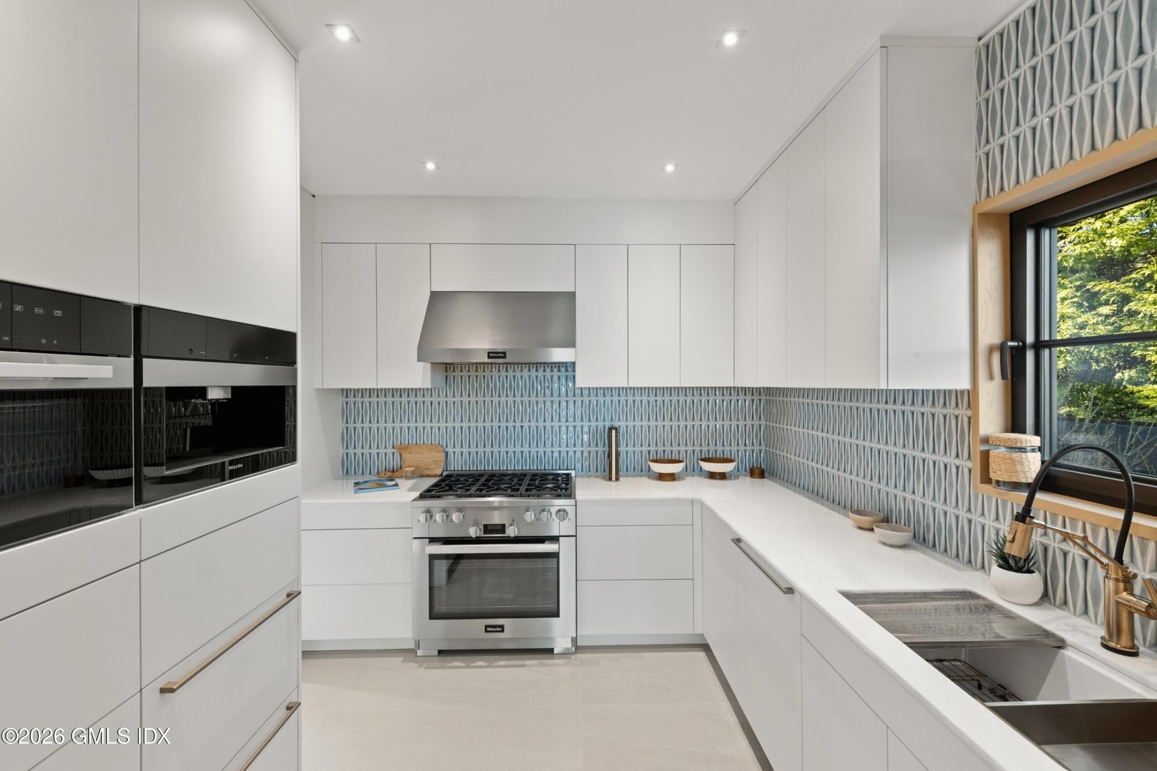 58 Shore Road Photo 21