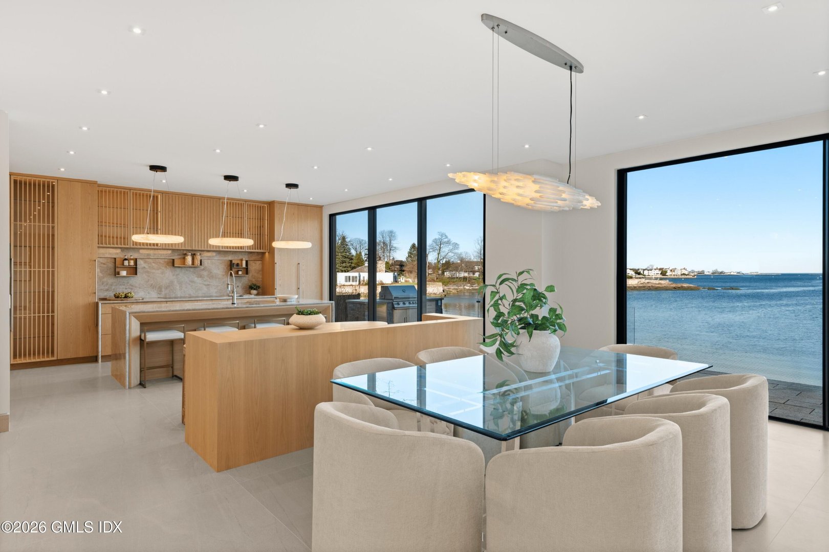 58 Shore Road Photo 14