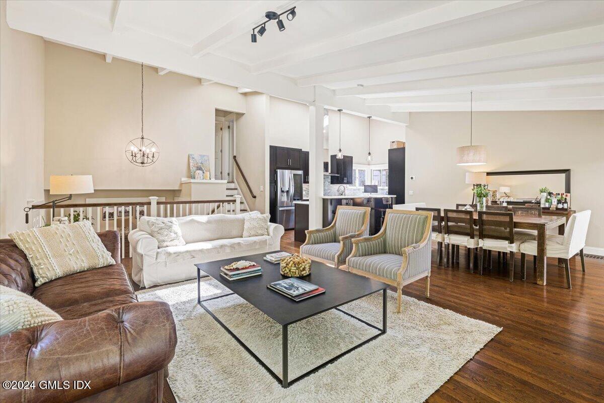 70 Gregory Road Photo 4