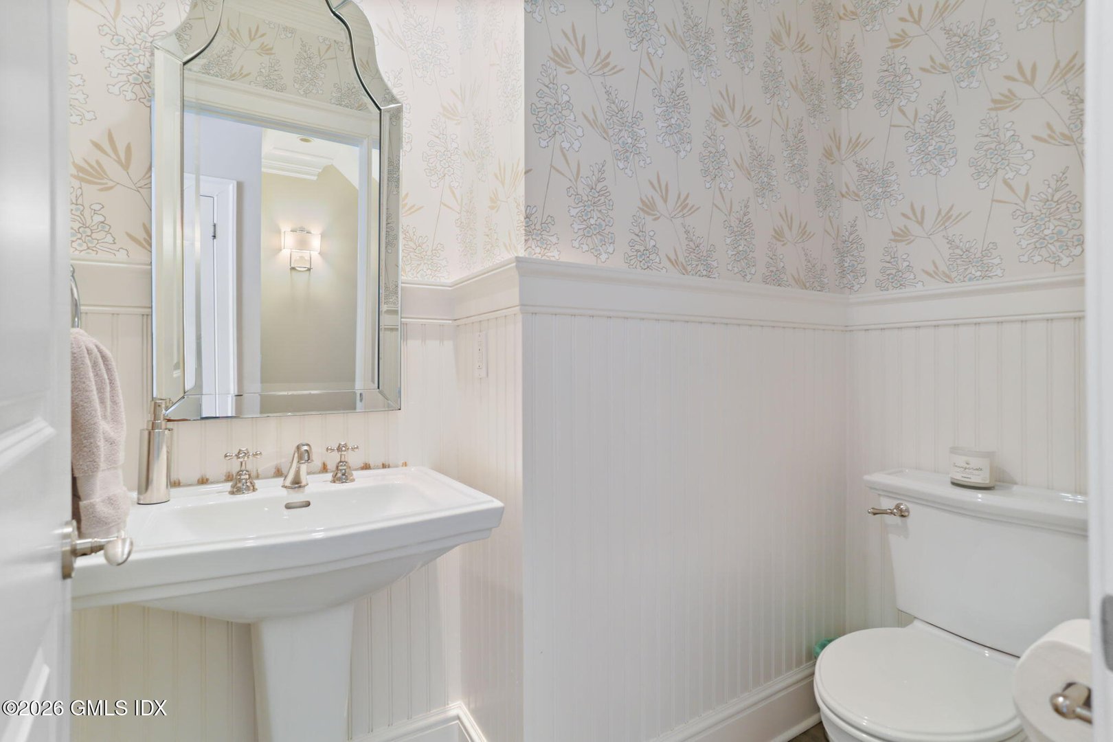 1 Bramble Lane Photo 18