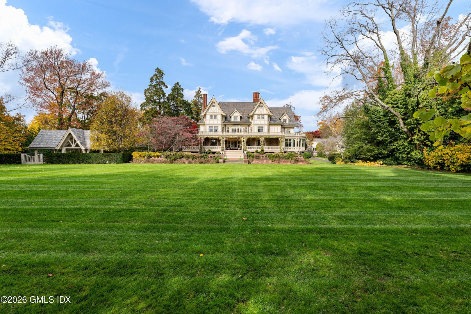 44 & 40 Mayo Avenue Photo 26