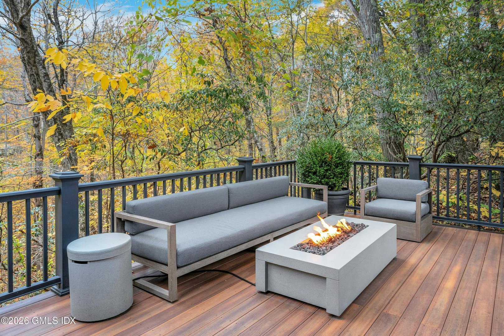 41 Stone Brook Lane Photo 32