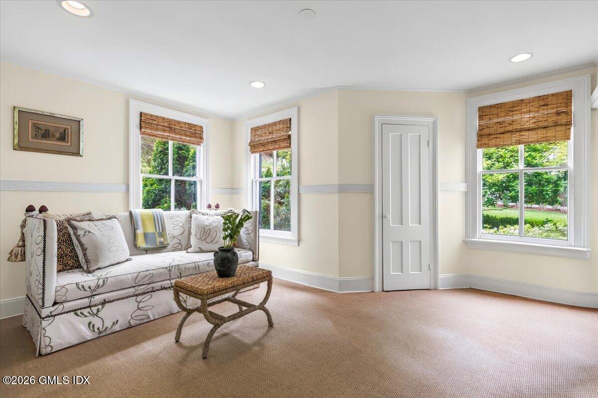 332 Riversville Road Photo 10