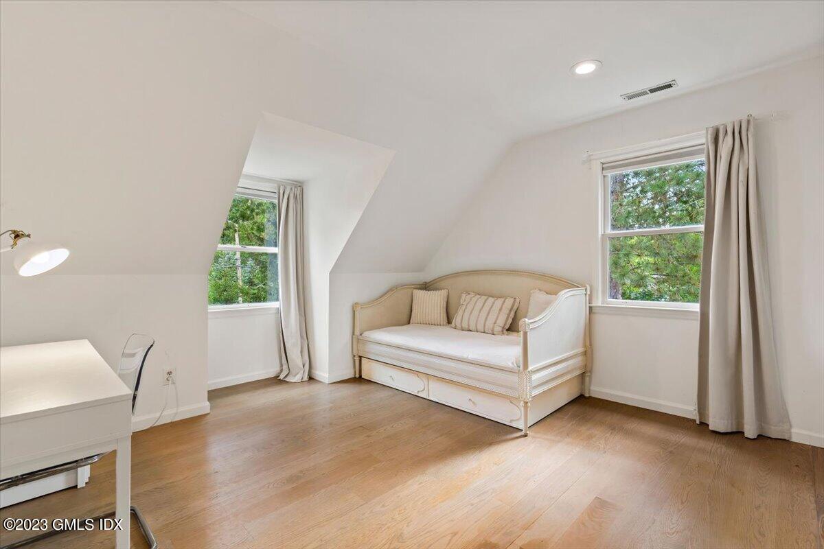 5 Sunshine Avenue Photo 23