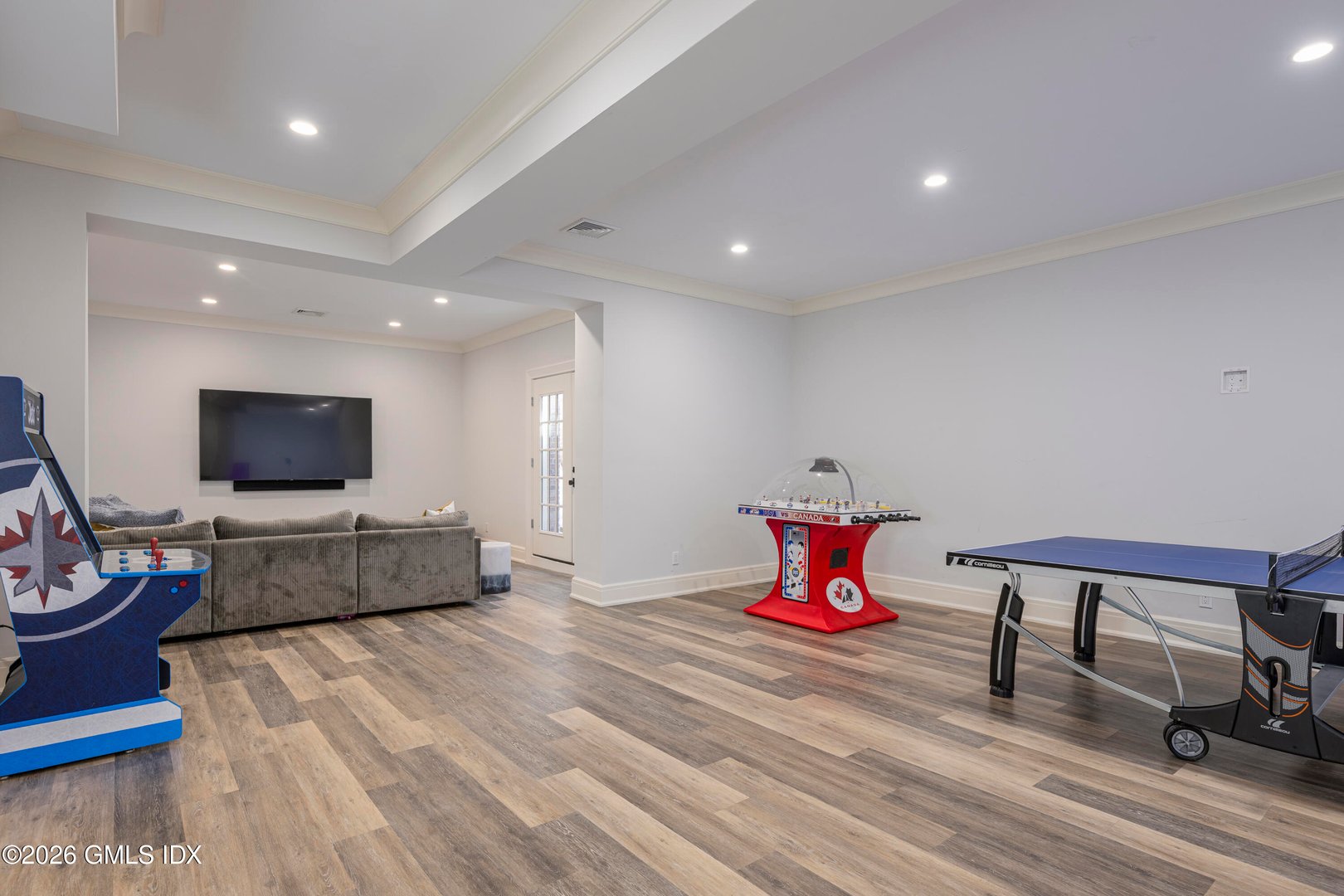 7 Indian Head Road Photo 34