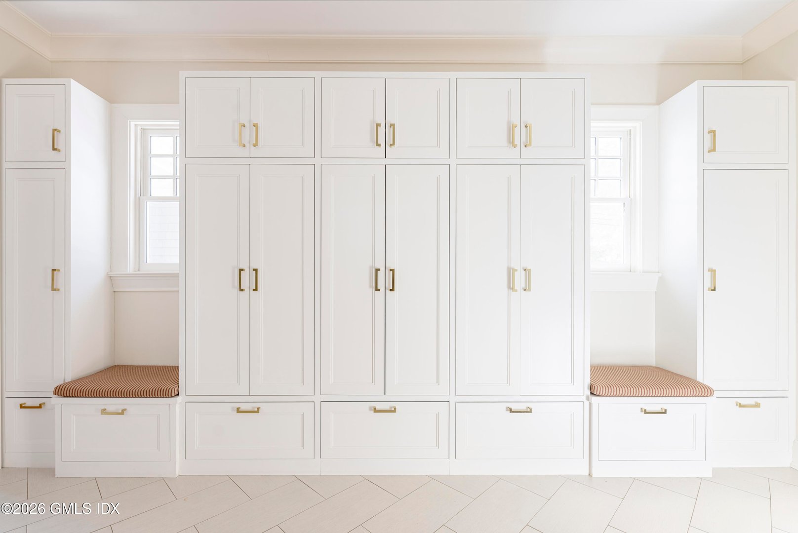 7 Indian Head Road Photo 18