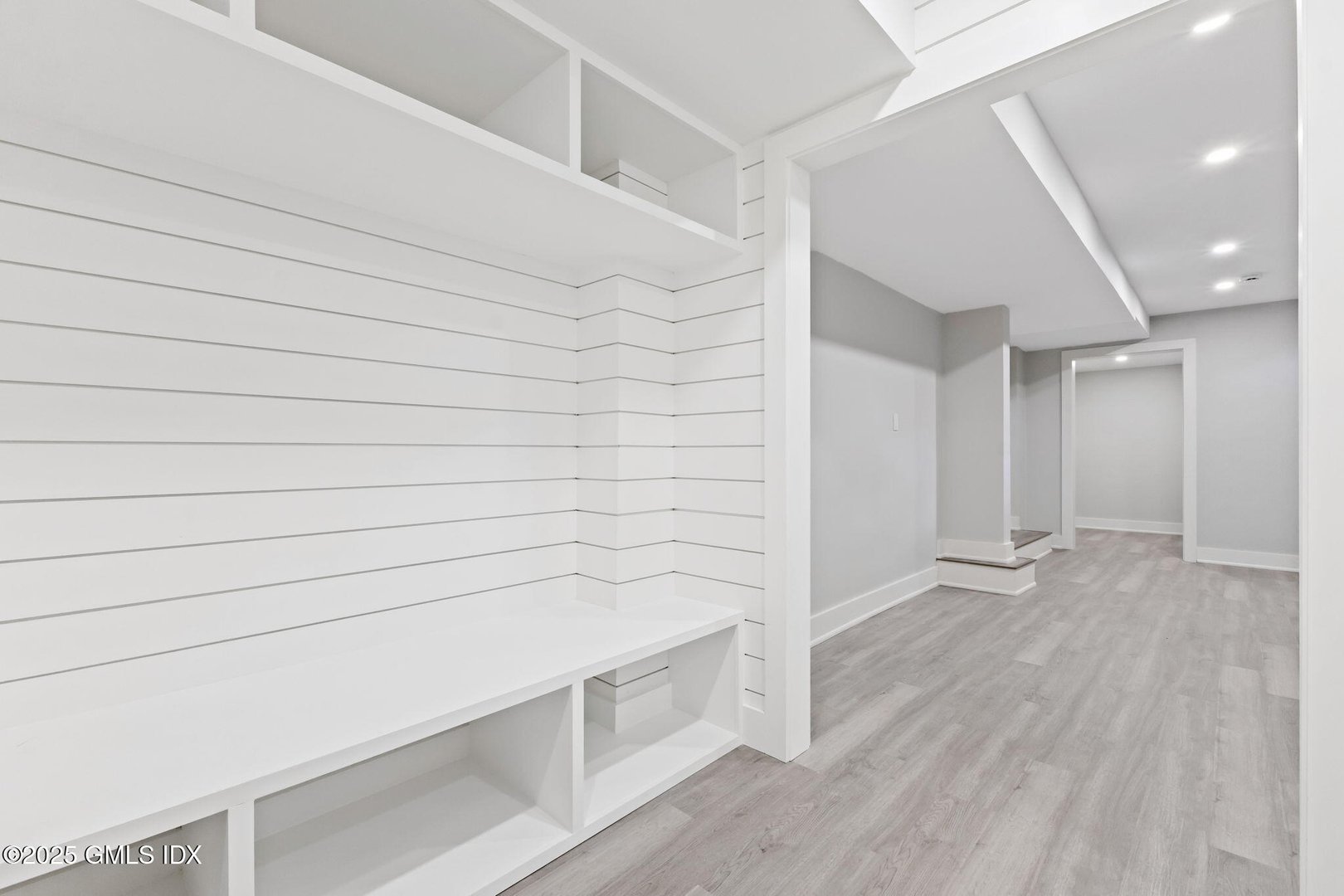 8 Park Avenue Photo 47